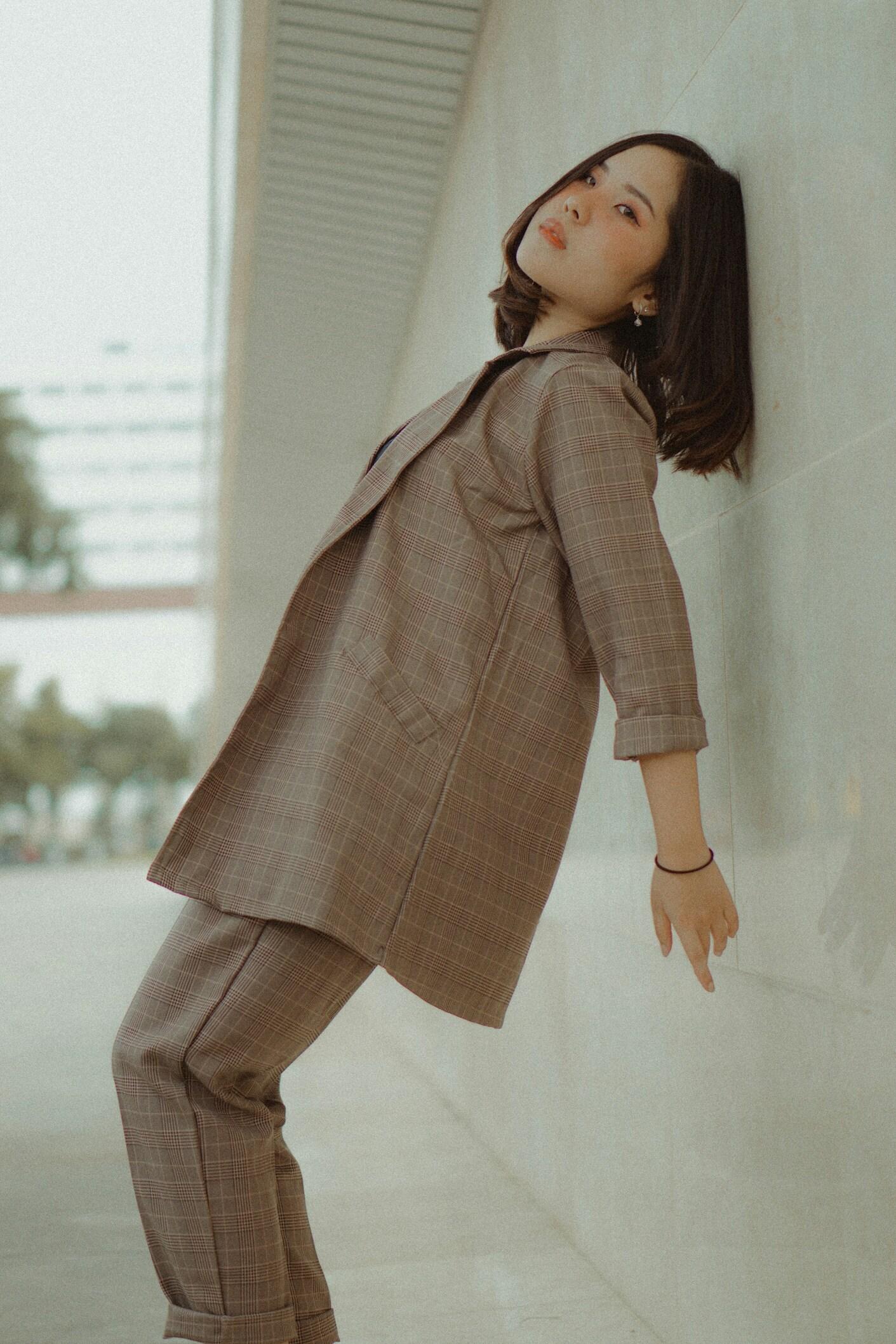 Editorial portrait — tailored couture